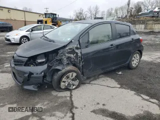 2013 Toyota Yaris L with VIN JTDKTUD38DD550881, listed as a Copart auction lot 52809505 with 118,390 mi miles and Salvage Title. Bid and sale history available at carsss.com. Image 1.
