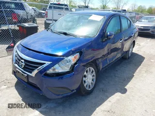 2019 Nissan Versa SV z VIN 3N1CN7AP1KL871484, wystawiony jako IAAI lot #42160363 z przebiegiem 91 012 mil mil oraz . Historia ofert i sprzedaży dostępna na DreamBid. Obrazek 17.