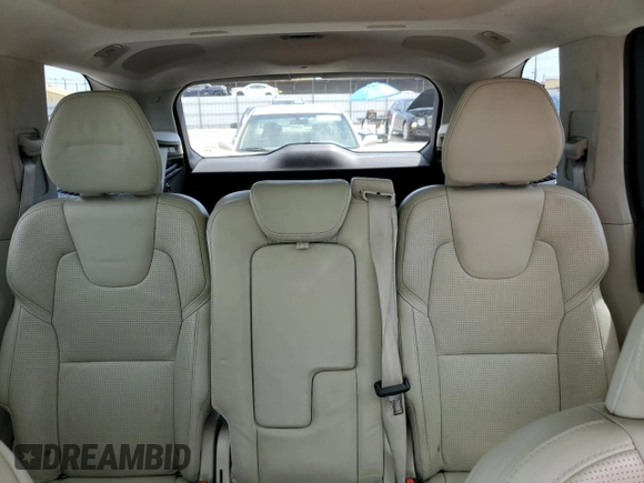 2017 Volvo XC90 Inscription z VIN YV4BC0PLXH1167646, wystawiony jako Copart lot #52650205 z przebiegiem 75 842 mil mil oraz Szkoda całkowita • Salvage title. Historia ofert i sprzedaży dostępna na DreamBid. Obrazek 10.