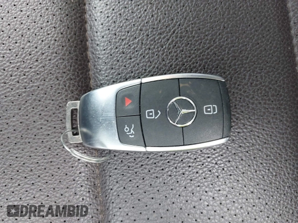 2020 Mercedes-Benz GLE 350 with VIN 4JGFB4JEXLA193905, listed as a IAAI auction lot 42347660 with 55,312 mi miles and . Bid and sale history available at DreamBid. Image 11.