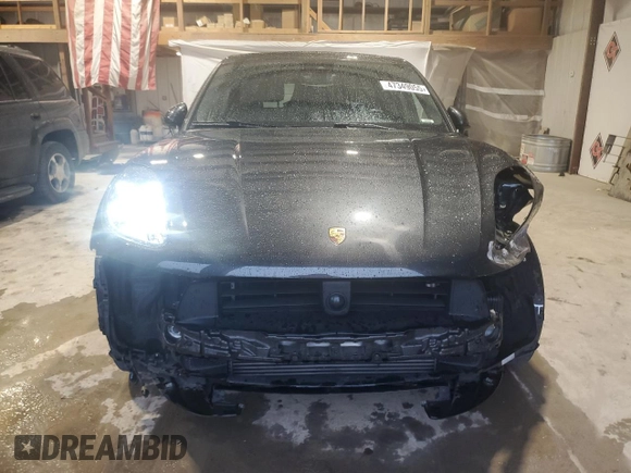 2021 Porsche Macan with VIN WP1AA2A50MLB04711, listed as a Copart auction lot 47349055 with 34,539 mi miles and Salvage Title. Bid and sale history available at DreamBid. Image 5.