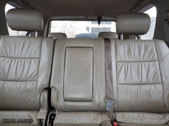 2004 Toyota Sequoia Limited with VIN 5TDBT48A84S205184, listed as a Copart auction lot 73242274 with 242,984 mi miles and Clean Title. Bid and sale history available at carsss.com. Image 10.