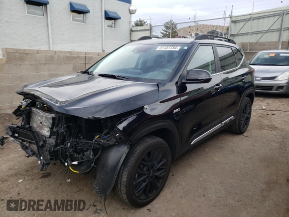 2023 Kia Seltos Nightfall with VIN KNDEUCA22P7417438, listed as a Copart auction lot 41137734 with 13,865 mi miles and Salvage Title. Bid and sale history available at DreamBid. Image 1.