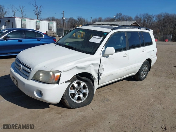 2007 Toyota Highlander with VIN JTEHP21A470189114, listed as a IAAI auction lot 41768588 with 181,542 mi miles. Bid and sale history available at carsss.com. Image 2.