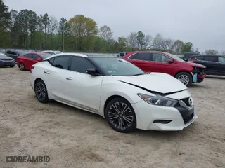 2017 Nissan Maxima SR with VIN 1N4AA6AP7HC425022, listed as a IAAI auction lot 41909028 with 72,371 mi miles. Bid and sale history available at carsss.com. Image 1.