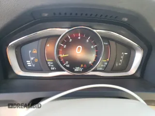 2016 Volvo V60 T5 Drive-E Premier with VIN YV140MEK0G1292783, listed as a Copart auction lot 72465102 with 88,018 mi miles. Bid and sale history available at carsss.com. Image 9.