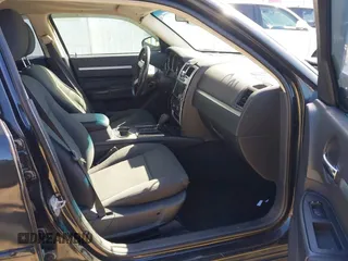 2010 Dodge Charger SXT with VIN 2B3CA3CV3AH100403, listed as a IAAI auction lot 41789490 with 179,370 mi miles and . Bid and sale history available at DreamBid. Image 5.