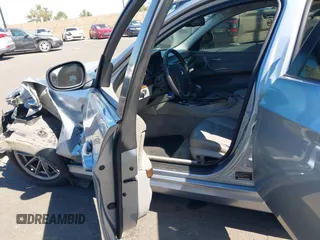 2010 BMW 3 Series 328i with VIN WBAPH5G54ANM34817, listed as a IAAI auction lot 42236730 with 121,871 mi miles and . Bid and sale history available at DreamBid. Image 5.