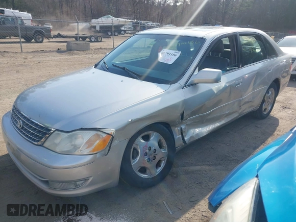 2003 Toyota Avalon XL with VIN 4T1BF28B13U285647, listed as a IAAI auction lot 41791156 with 173,323 mi miles and . Bid and sale history available at carsss.com. Image 2.