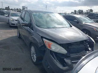 2013 Ford C-Max Energi SEL with VIN 1FADP5CU2DL527976, listed as a IAAI auction lot 41546086 with 92,967 mi miles. Bid and sale history available at carsss.com. Image 1.