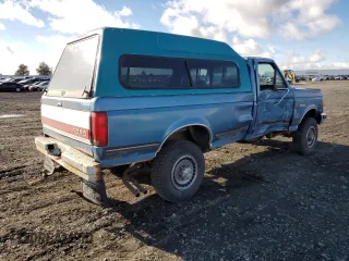 1991 Ford F-250 with VIN 2FTHF26G8MCA54999, listed as a Copart auction lot 80223084 with 445,684 mi miles and Salvage Title. Bid and sale history available at carsss.com. Image 3.