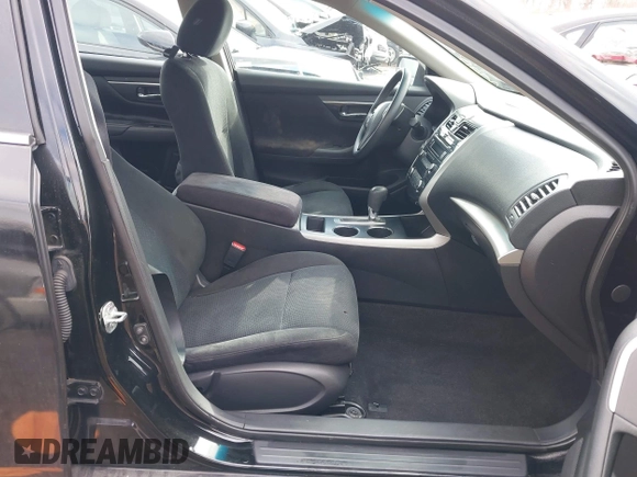 2015 Nissan Altima 2.5 S with VIN 1N4AL3AP0FC466159, listed as a IAAI auction lot 41617703 with 82,310 mi miles. Bid and sale history available at carsss.com. Image 5.