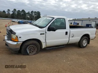 2001 Ford Super Duty F-250 XL with VIN 1FTNF20L61EB61984, listed as a Copart auction lot 41397135 with 156,815 mi miles and Salvage Title. Bid and sale history available at carsss.com. Image 1.