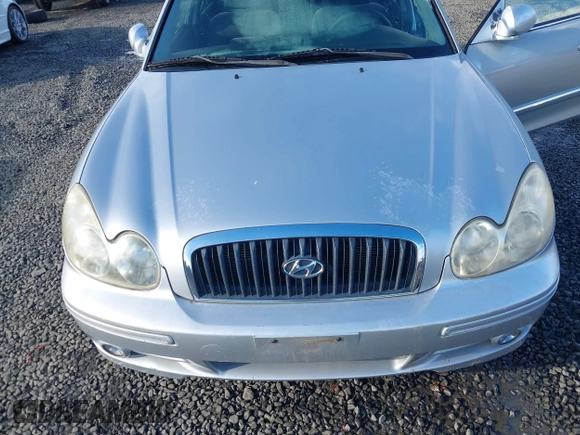 2005 Hyundai Sonata GLS with VIN KMHWF35H15A175265, listed as a IAAI auction lot 41512988 with 124,858 mi miles. Bid and sale history available at carsss.com. Image 6.