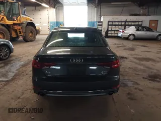 2018 Audi A4 Premium Plus с VIN WAUENAF49JA213562, выставлен на аукционе IAAI как лот 41984998 с пробегом 33 419 миль миль и . История ставок и продаж доступна на DreamBid. Изображение 16.