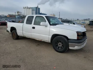 2006 Chevrolet Silverado 1500 LT1 with VIN 1GCEC19V06Z204156, listed as a Copart auction lot 41574105 with 202,356 mi miles and Salvage Title. Bid and sale history available at carsss.com. Image 4.