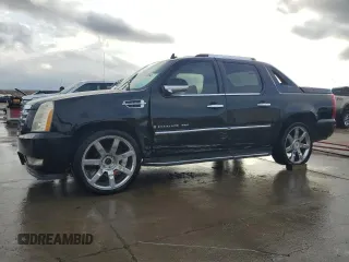 2008 Cadillac Escalade EXT z VIN 3GYFK62868G309760, wystawiony jako Copart lot #84683054 z przebiegiem 147 625 mil mil oraz Szkoda całkowita • Salvage title. Historia ofert i sprzedaży dostępna na DreamBid. Obrazek 1.