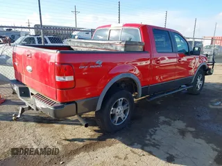 2008 Ford F-150 XLT z VIN 1FTPW14V18FA93547, wystawiony jako IAAI lot #38199628 z przebiegiem 188 918 mil mil oraz . Historia ofert i sprzedaży dostępna na DreamBid. Obrazek 4.