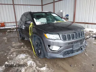 2021 Jeep Compass Altitude with VIN 3C4NJCBB1MT505752, listed as a IAAI auction lot 41301051 with 52,680 mi miles. Bid and sale history available at carsss.com. Image 1.