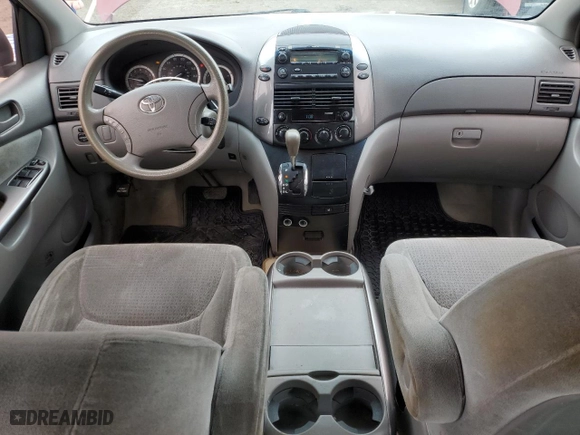 2008 Toyota Sienna CE with VIN 5TDZK29C18S127035, listed as a Copart auction lot 50443775 with 236,139 mi miles and Clean Title. Bid and sale history available at carsss.com. Image 8.