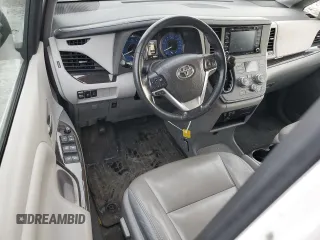 2018 Toyota Sienna XLE with VIN 5TDDZ3DC6JS199339, listed as a Copart auction lot 47839745 with 78,084 mi miles and Salvage Title. Bid and sale history available at carsss.com. Image 8.
