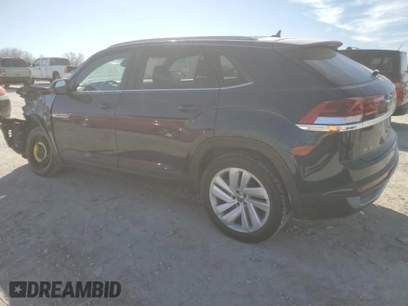 2021 Volkswagen Atlas SE with VIN 1V2WE2CA2MC220948, listed as a Copart auction lot 47285295 with 106,664 mi miles and Salvage title. Bid and sale history available at DreamBid. Image 2.
