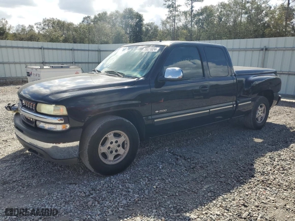 2001 Chevrolet Silverado 1500 LS with VIN 1GCEC19T11Z172390, listed as a Copart auction lot 78821024 with 426,587 mi miles and Salvage Title. Bid and sale history available at carsss.com. Image 1.
