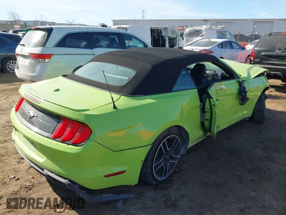 2020 Ford Mustang EcoBoost z VIN 1FATP8UHXL5186022, wystawiony jako IAAI lot #41395446 z przebiegiem 117 634 mil mil oraz . Historia ofert i sprzedaży dostępna na DreamBid. Obrazek 4.