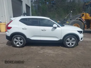 2020 Volvo XC40 Momentum с VIN YV4162UK7L2336776, выставлен на аукционе IAAI как лот 42179230 с пробегом 78 916 миль миль и . История ставок и продаж доступна на DreamBid. Изображение 14.
