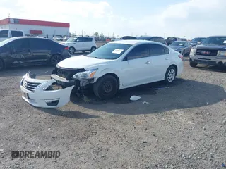 2015 Nissan Altima 2.5 S with VIN 1N4AL3AP9FN387190, listed as a IAAI auction lot 41988478 with 103,694 mi miles. Bid and sale history available at carsss.com. Image 17.