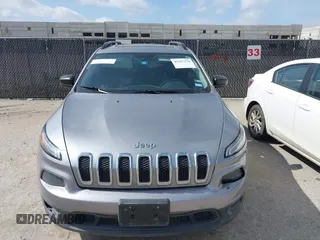 2016 Jeep Cherokee Sport z VIN 1C4PJLAB3GW230328, wystawiony jako IAAI lot #42567276 z przebiegiem 99 125 mil mil oraz . Historia ofert i sprzedaży dostępna na DreamBid. Obrazek 12.