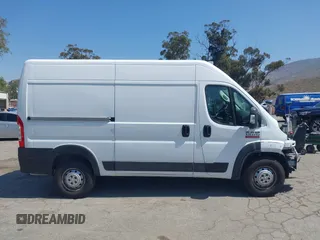 2019 Ram ProMaster Cargo with VIN 3C6TRVBG9KE515865, listed as a IAAI auction lot 42130584 with 123,341 mi miles. Bid and sale history available at carsss.com. Image 13.