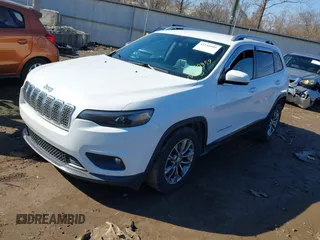 2020 Jeep Cherokee Latitude Plus with VIN 1C4PJLLB0LD643021, listed as a IAAI auction lot 41541601 with 48,459 mi miles. Bid and sale history available at carsss.com. Image 17.