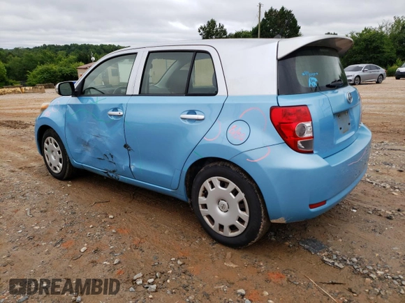 2014 Scion xD with VIN JTKKUPB42E1040760, listed as a Copart auction lot 58491925 with 174,777 mi miles and Salvage title. Bid and sale history available at DreamBid. Image 2.
