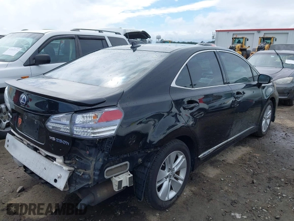 2010 Lexus HS 250h z VIN JTHBB1BAXA2011199, wystawiony jako IAAI lot #41829045 z przebiegiem 155 094 mil mil oraz . Historia ofert i sprzedaży dostępna na DreamBid. Obrazek 4.