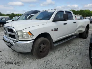 2018 Ram 3500 Tradesman z VIN 3C63RRGL1JG401195, wystawiony jako Copart lot #54166715 z przebiegiem 556 538 mil mil oraz Tytuł czysty. Historia ofert i sprzedaży dostępna na DreamBid. Obrazek 1.