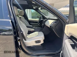2020 Land Rover Discovery SE z VIN SALRG2RV4L2428006, wystawiony jako IAAI lot #42559308 z przebiegiem 101 242 mil mil oraz . Historia ofert i sprzedaży dostępna na DreamBid. Obrazek 5.
