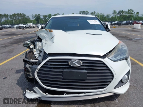 2013 Hyundai Veloster Turbo z VIN KMHTC6AE6DU112233, wystawiony jako IAAI lot #42295962 z przebiegiem 151 091 mil mil oraz . Historia ofert i sprzedaży dostępna na DreamBid. Obrazek 6.