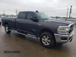 2019 Ram 2500 Big Horn with VIN 3C6UR5JJ9KG557345, listed as a Copart auction lot 46111125 with 141,193 mi miles and Salvage Title. Bid and sale history available at carsss.com. Image 4.