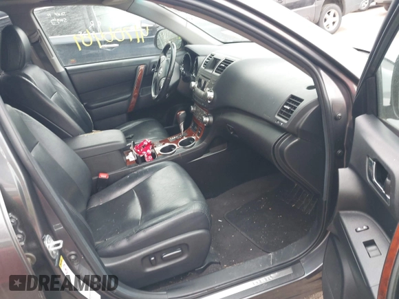 2011 Toyota Highlander Limited with VIN 5TDDK3EH8BS078912, listed as a IAAI auction lot 41706469 with 242,651 mi miles and . Bid and sale history available at DreamBid. Image 5.