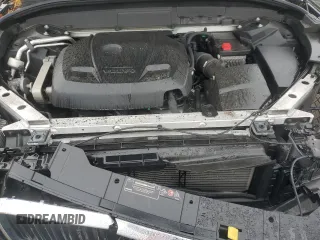 2018 Volvo XC60 Momentum with VIN LYV102RK1JB087884, listed as a Copart auction lot 49696925 with 34,601 mi miles and Salvage Title. Bid and sale history available at carsss.com. Image 12.