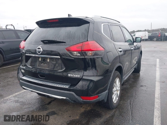 2017 Nissan Rogue SL with VIN 5N1AT2MVXHC822310, listed as a IAAI auction lot 41929934 with 67,561 mi miles. Bid and sale history available at carsss.com. Image 4.