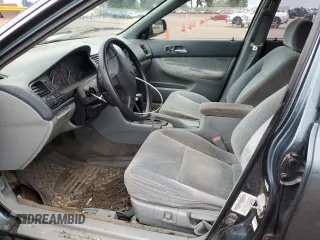 1996 Honda Accord EX with VIN 1HGCD5651TA188013, listed as a Copart auction lot 79533564 with 286,325 mi miles and Clean Title. Bid and sale history available at DreamBid. Image 7.