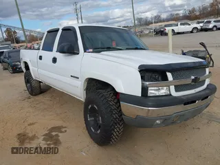 2005 Chevrolet Silverado 1500HD LT z VIN 1GCGK13U75F824529, wystawiony jako IAAI lot #40688365 z przebiegiem 264 669 mil mil oraz . Historia ofert i sprzedaży dostępna na DreamBid. Obrazek 1.