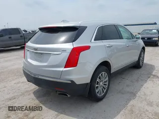 2017 Cadillac XT5 Luxury FWD z VIN 1GYKNBRS0HZ109439, wystawiony jako IAAI lot #42063044 z przebiegiem 79 851 mil mil oraz . Historia ofert i sprzedaży dostępna na DreamBid. Obrazek 4.