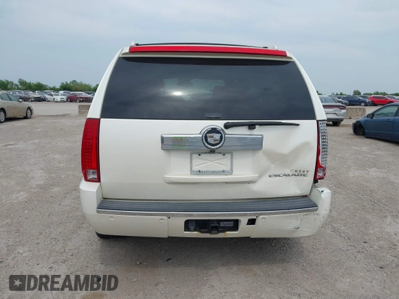 2008 Cadillac Escalade z VIN 1GYFK63838R213504, wystawiony jako IAAI lot #42074133 z przebiegiem 123 986 mil mil oraz . Historia ofert i sprzedaży dostępna na DreamBid. Obrazek 6.