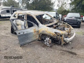 2014 Jeep Cherokee Trailhawk z VIN 1C4PJMBBXEW203063, wystawiony jako Copart lot #50887125 z przebiegiem Nie podano mil oraz Nie do naprawy • Non repairable. Historia ofert i sprzedaży dostępna na DreamBid. Obrazek 4.