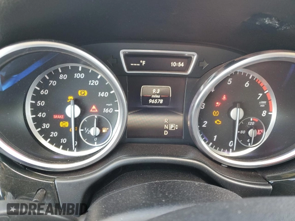 2015 Mercedes-Benz M 350 with VIN 4JGDA5JB3FA596246, listed as a Copart auction lot 51526425 with 96,578 mi miles and Salvage Title. Bid and sale history available at DreamBid. Image 9.