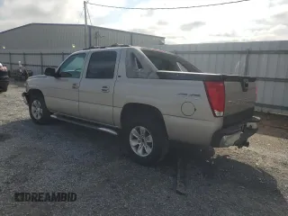2005 Chevrolet Avalanche Z71 with VIN 3GNEK12Z75G229433, listed as a Copart auction lot 61135565 with 157,657 mi miles and Salvage title. Bid and sale history available at DreamBid. Image 2.
