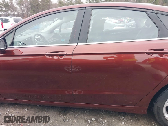 2016 Ford Fusion SE with VIN 3FA6P0HD4GR351796, listed as a IAAI auction lot 41267529 with 104,139 mi miles. Bid and sale history available at carsss.com. Image 14.